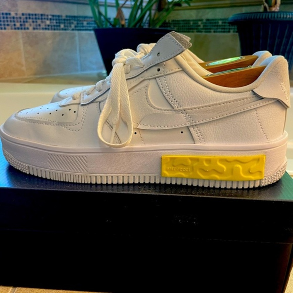 Nike AF1 Futanka Women’s size 9.5 (Men’s 8)